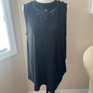Loft I sleeveless black top